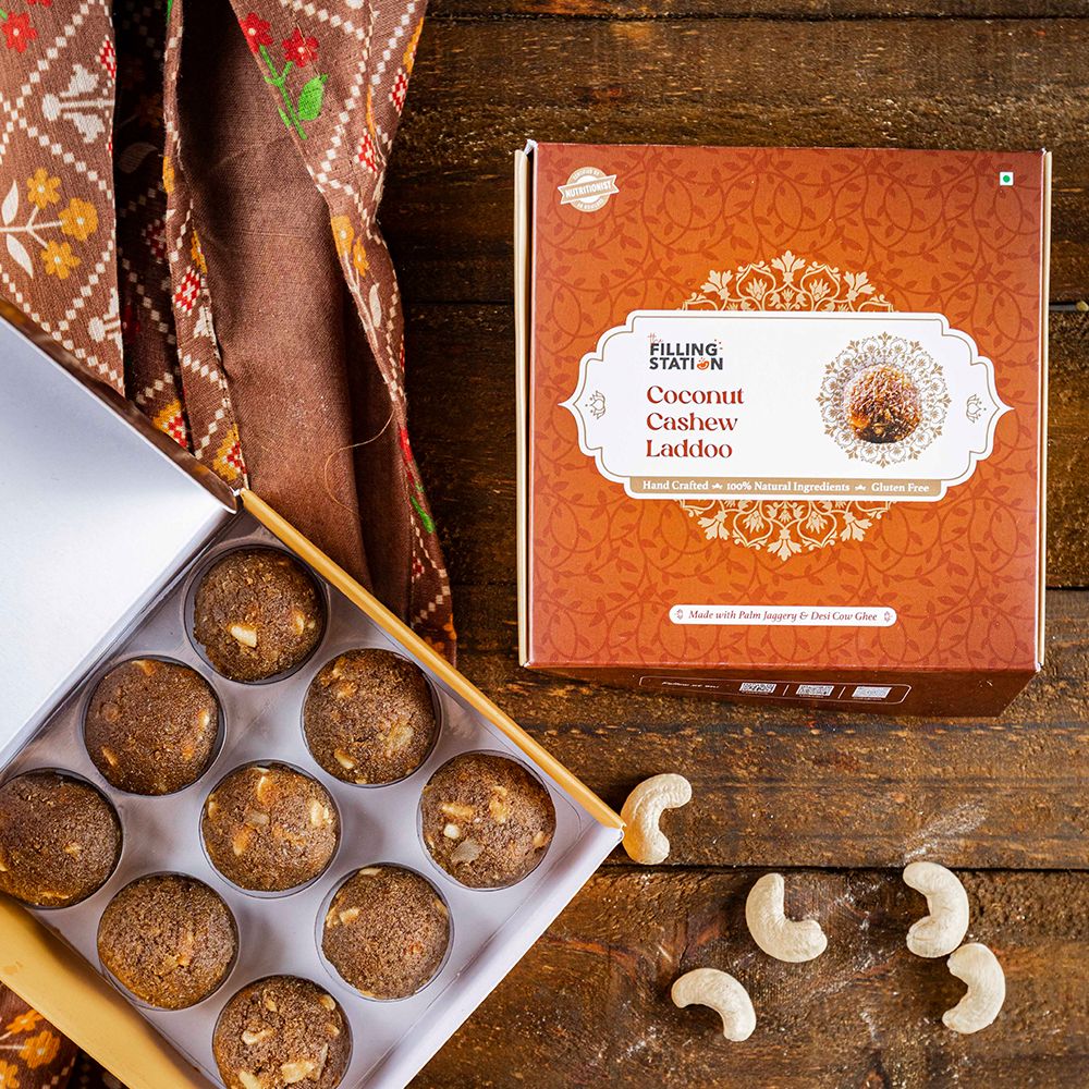 Coconut Cashew Ladoo(Per pc)