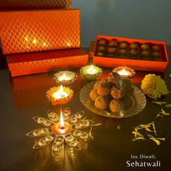 Guilt-Free Diwali Gift Hamper (500 GM) - Besan Pistachio Laddoo + Coconut Cashew Laddoo + Moongdal Cranberry Laddoo (500 Gm)